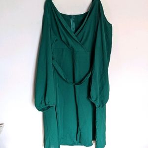Plus Size Emerald Green Cold Shoulder Dress
